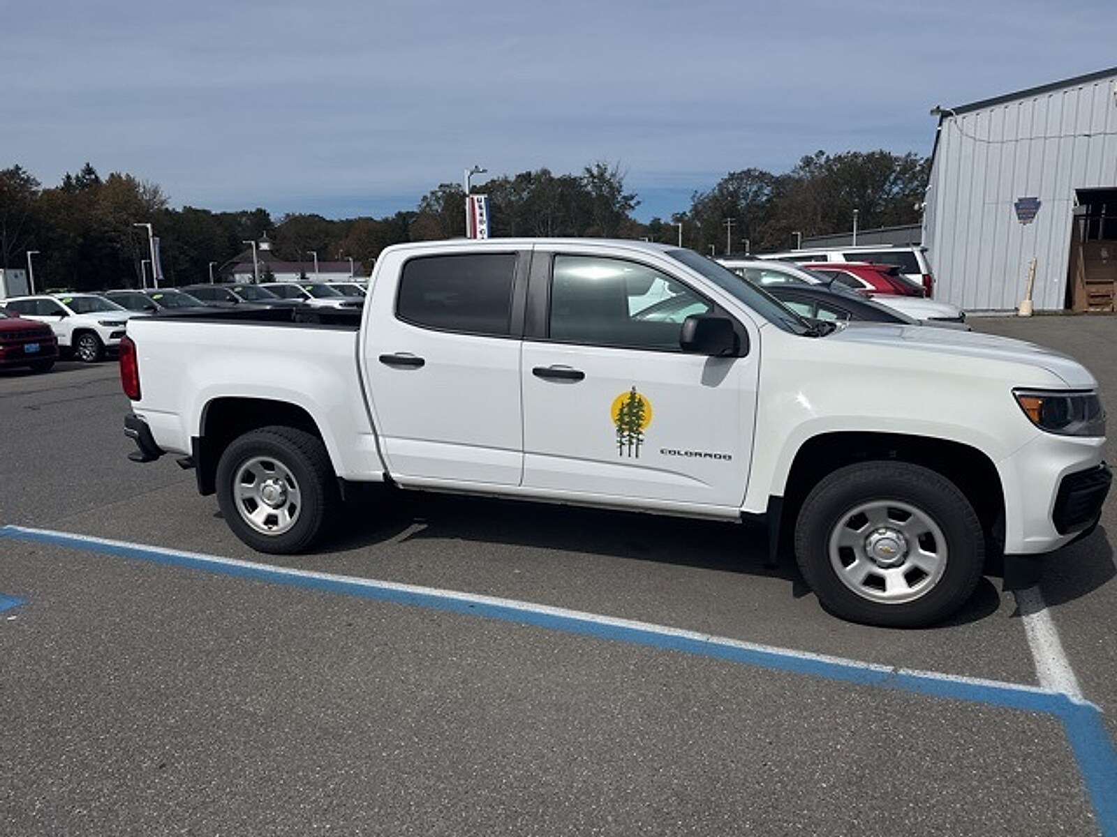 2021 Chevrolet Colorado Work Truck photo 3