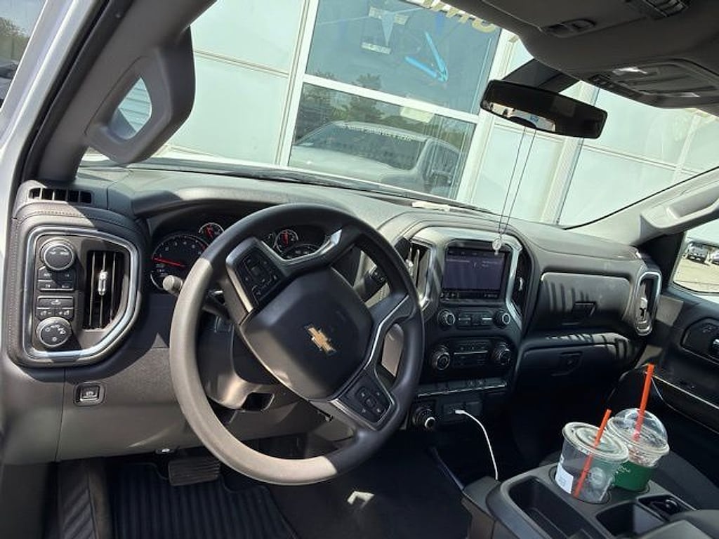 Used 2020 Chevrolet Silverado 1500 LT Truck