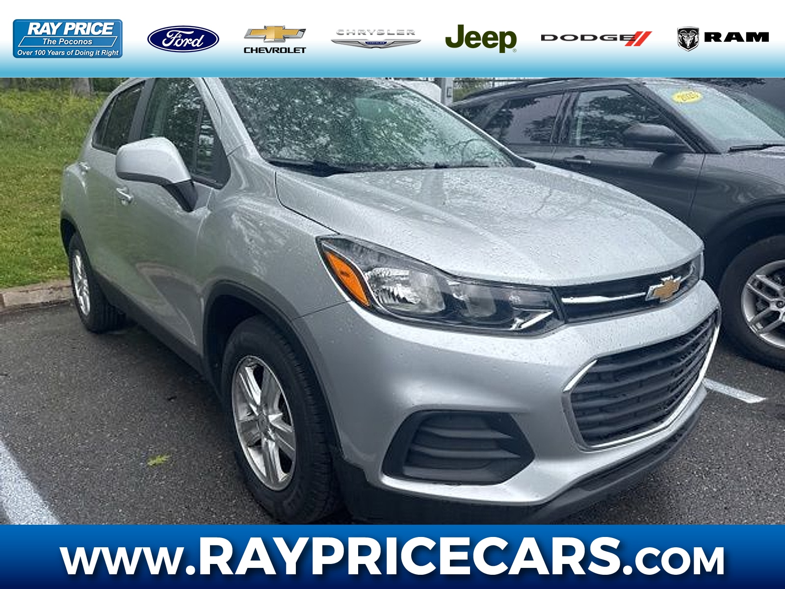 2020 Chevrolet Trax LS's photo