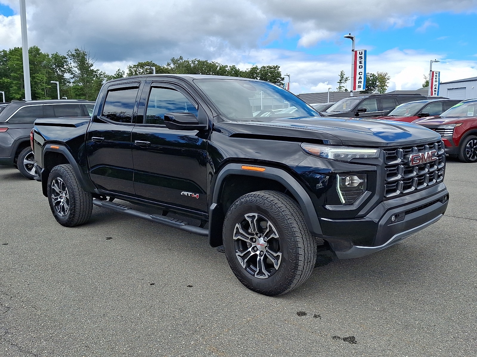 2024 GMC Canyon