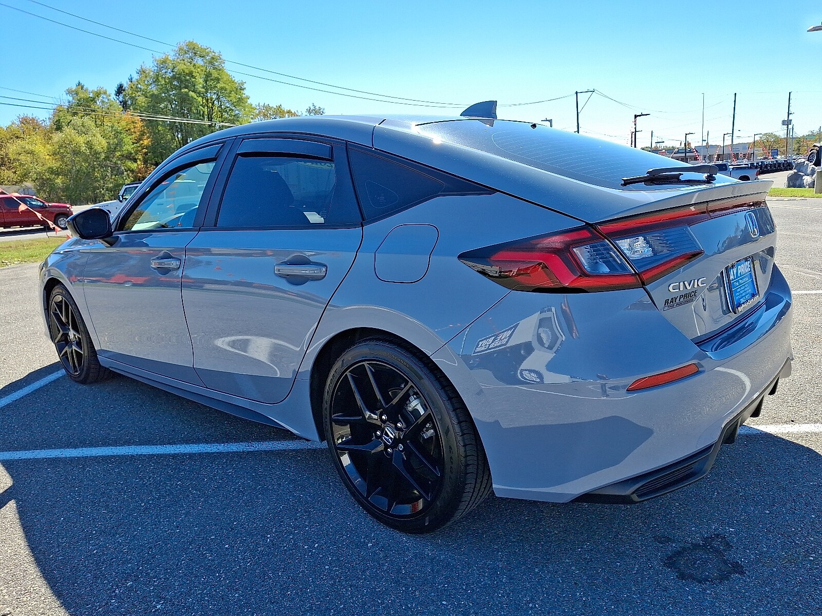 2024 Honda Civic Hatchback Sport photo 3