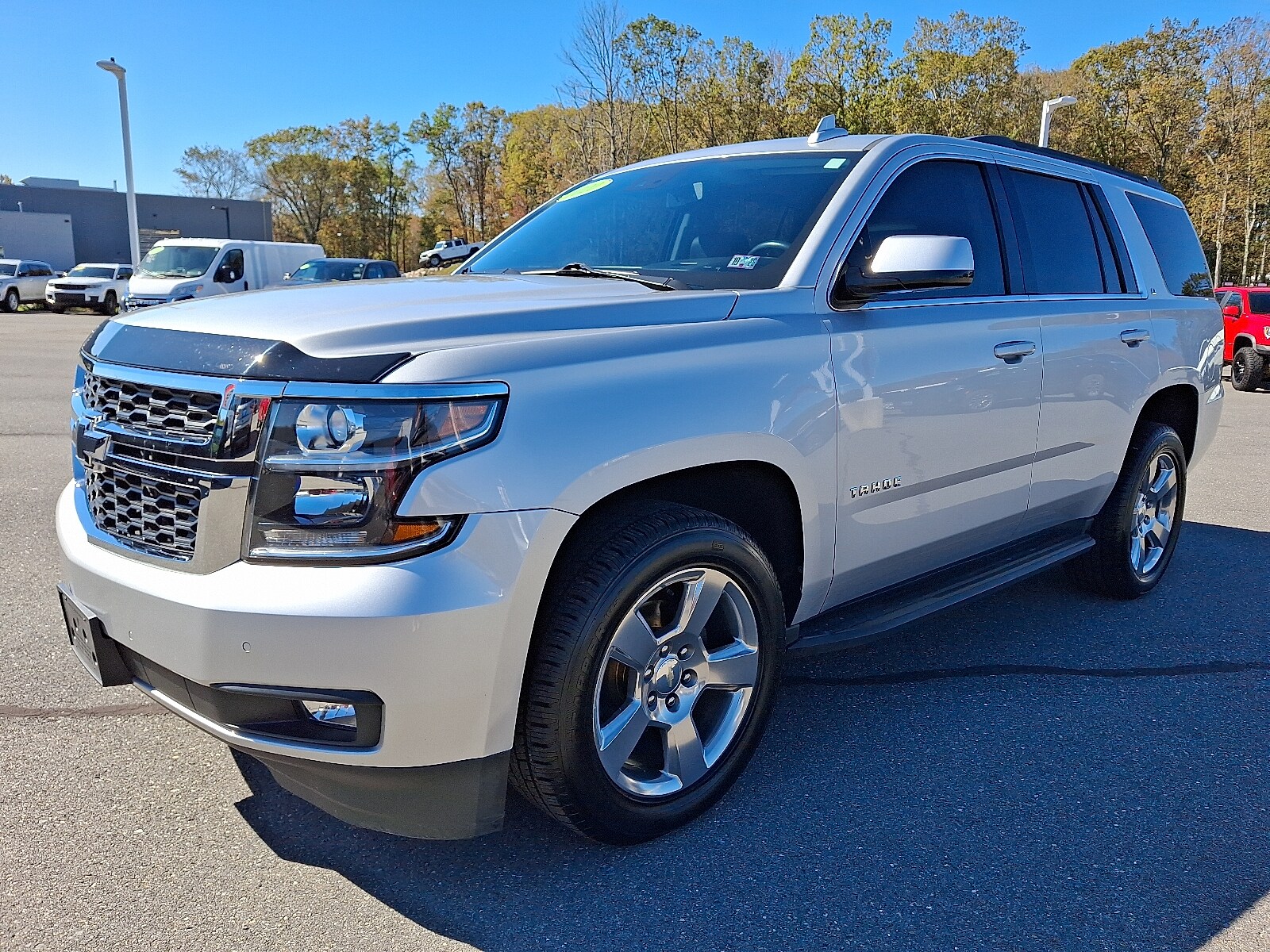 2020 Chevrolet Tahoe LT photo 3