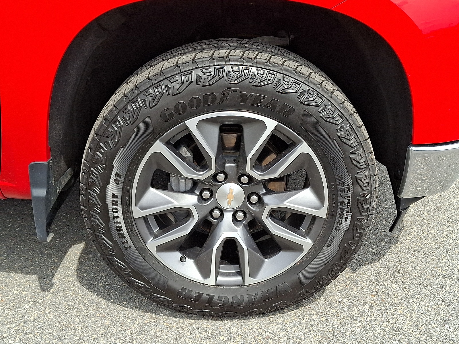 2024 Chevrolet Silverado 1500 LT - Photo 8