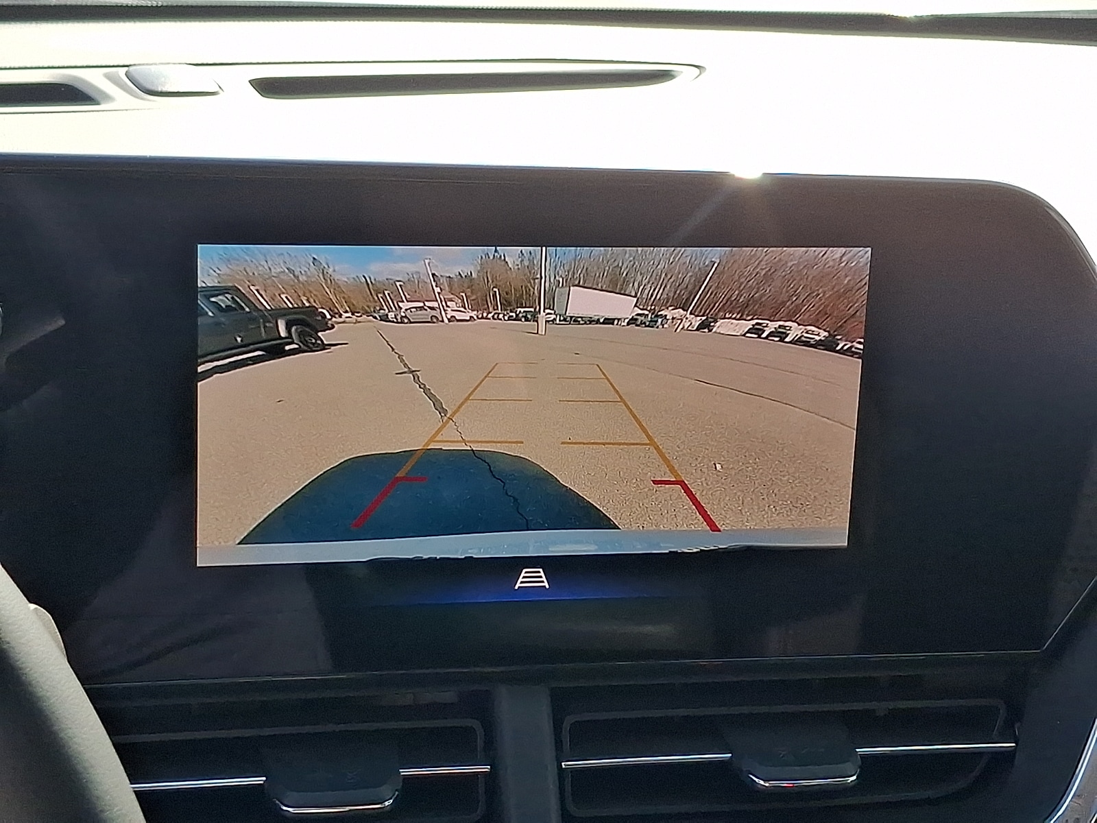 2024 Chevrolet Trax LT - Photo 18