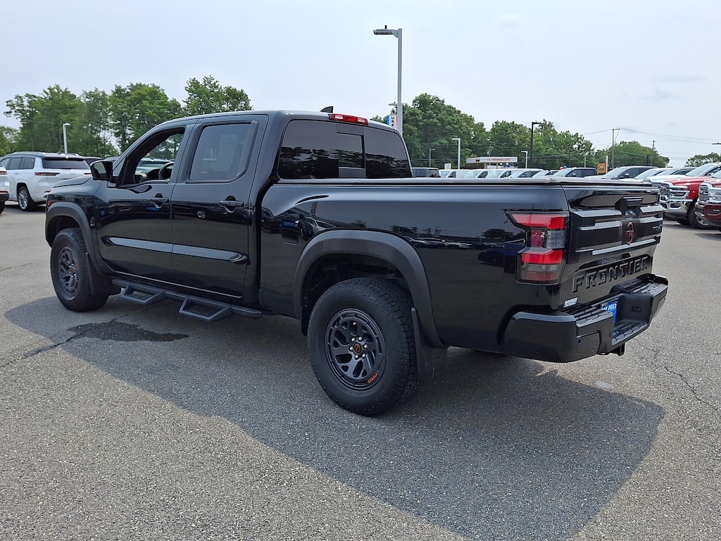 Used 2026 Nissan Frontier Crew Cab Long Bed PRO-4X 4x4 Truck