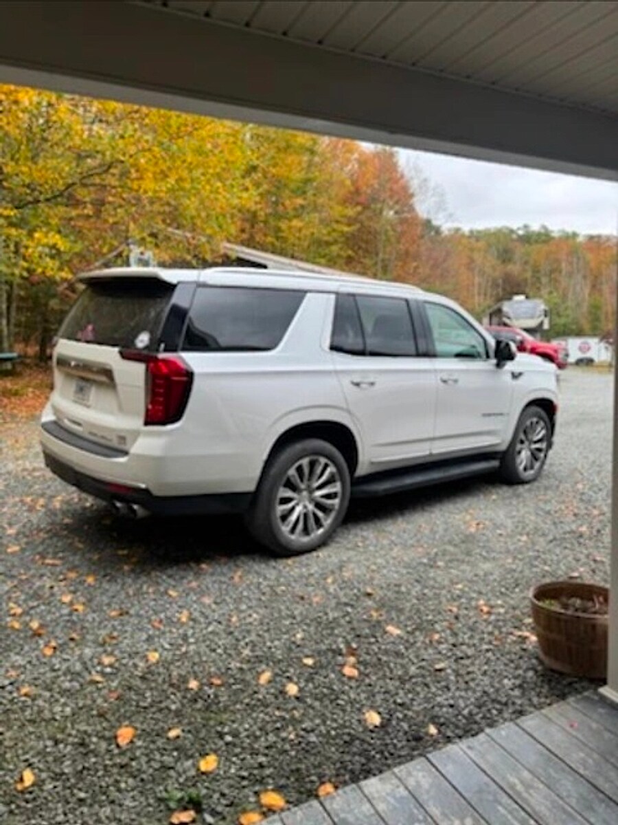 2021 Gmc Yukon Denali photo 2