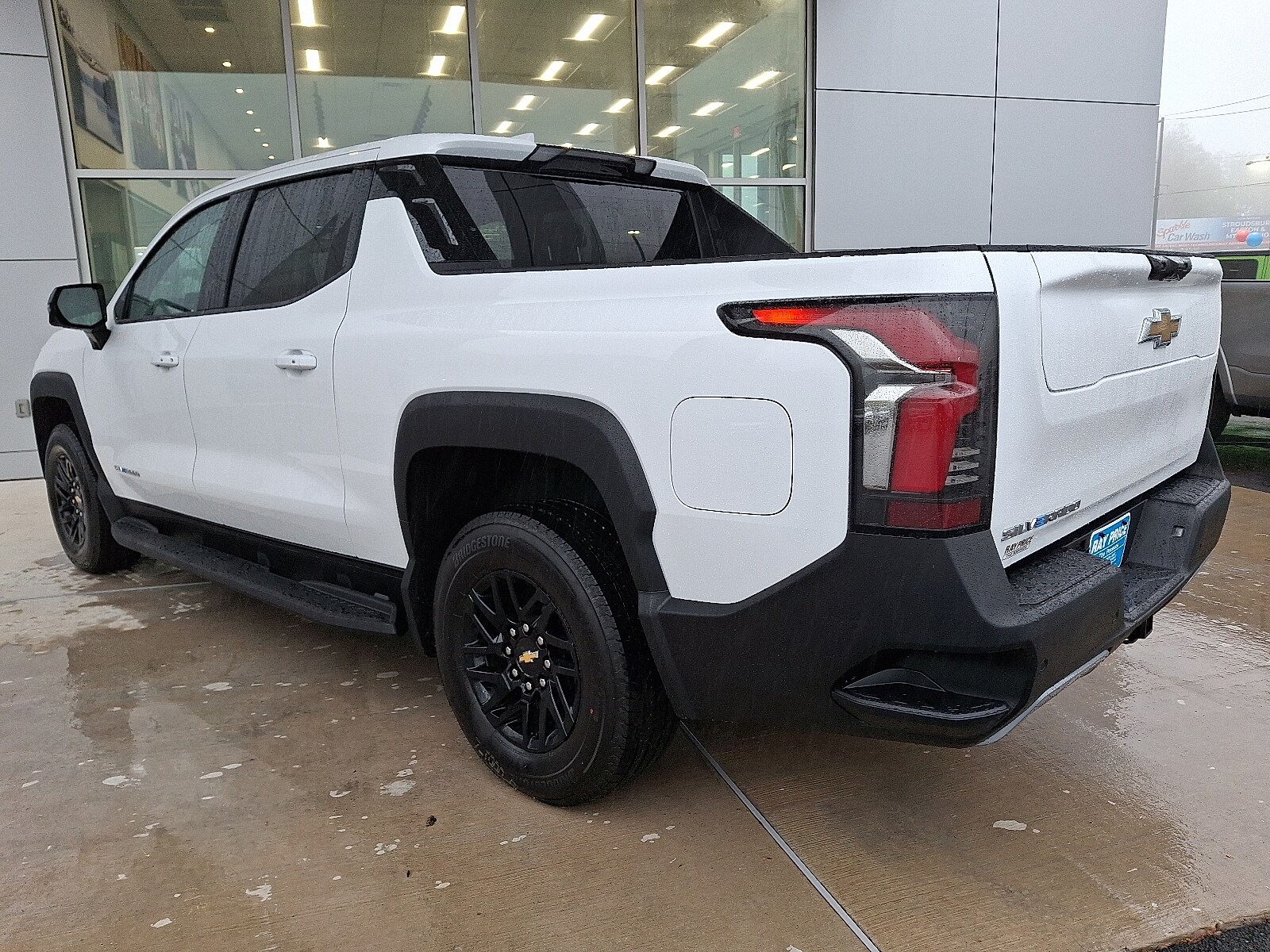 2025 Chevrolet Silverado EV LT photo 3