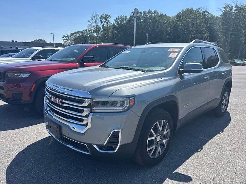 Used 2023 GMC Acadia SLT SUV