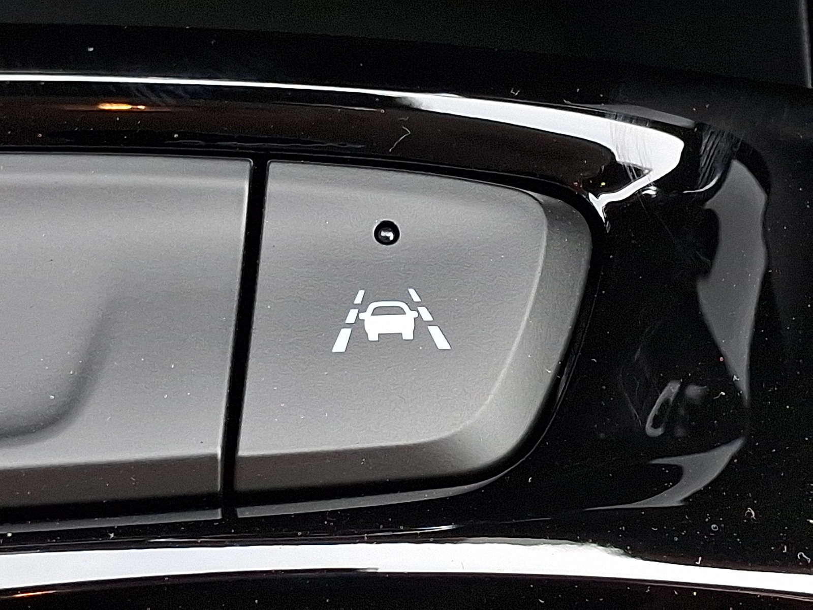 2026 Chevrolet Trax Activ - Photo 17