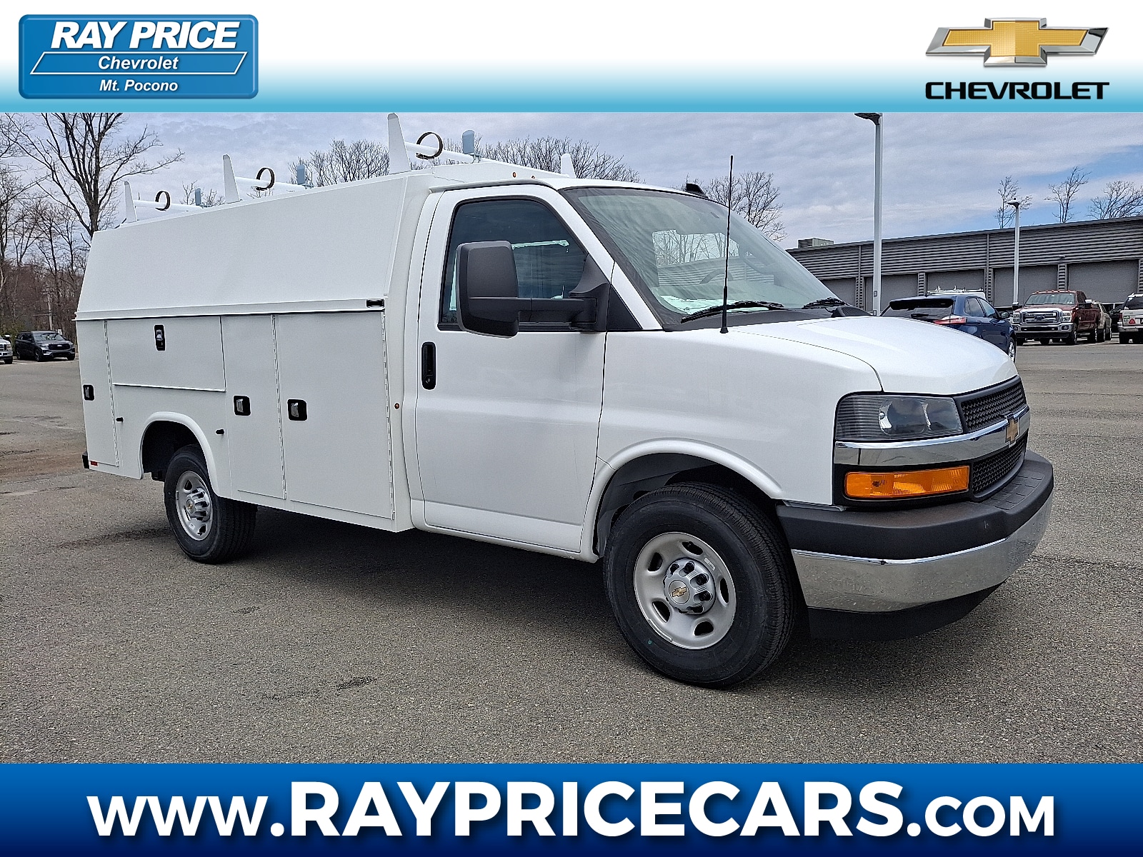 2024 Chevrolet Express Cutaway