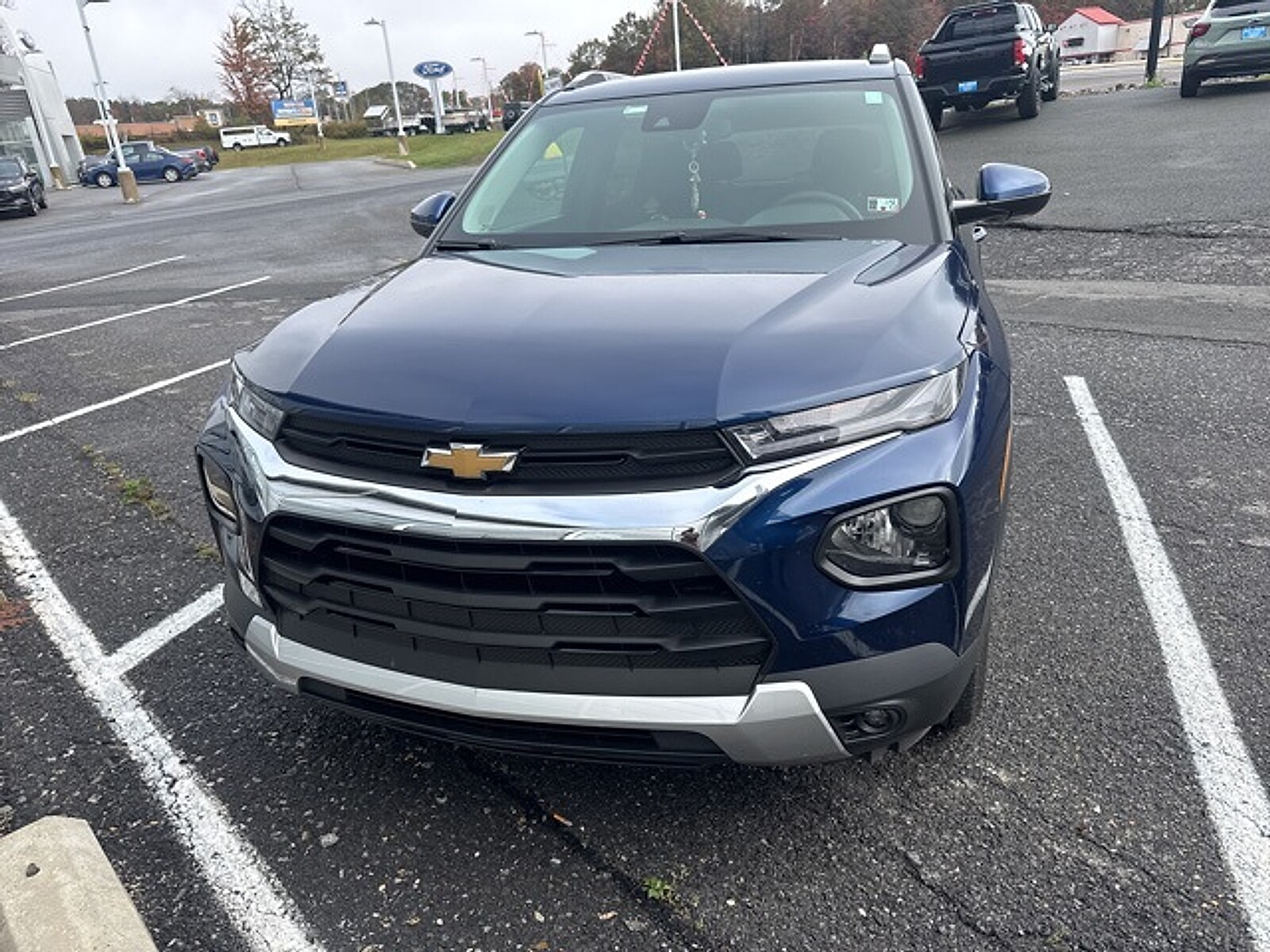 2023 Chevrolet Trailblazer LT photo 3