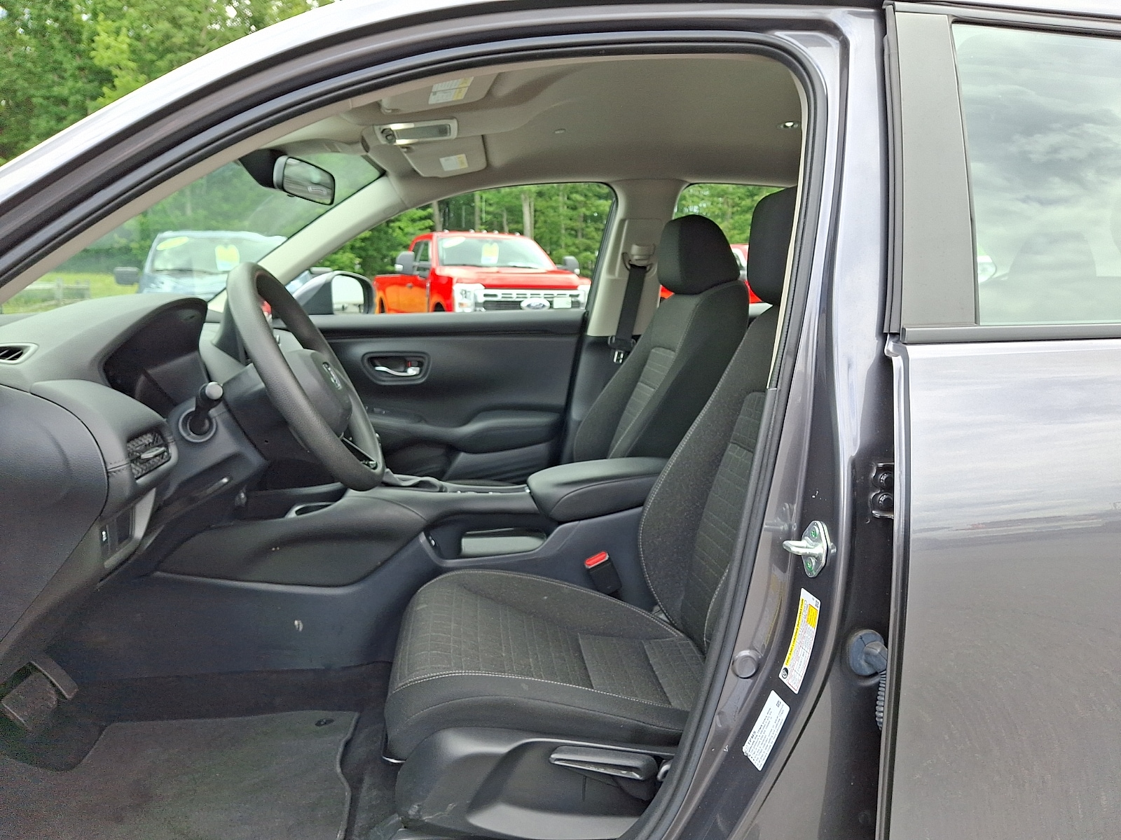 2023 Honda HR-V LX - Photo 13