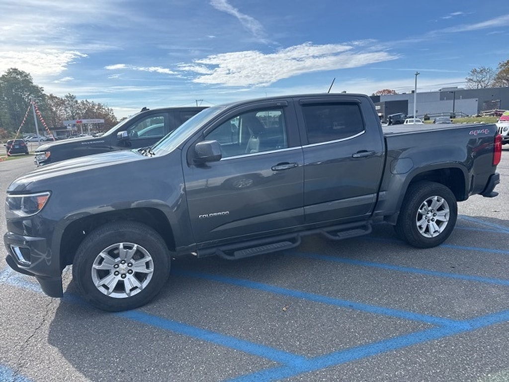 Used 2016 Chevrolet Colorado 4WD LT Truck