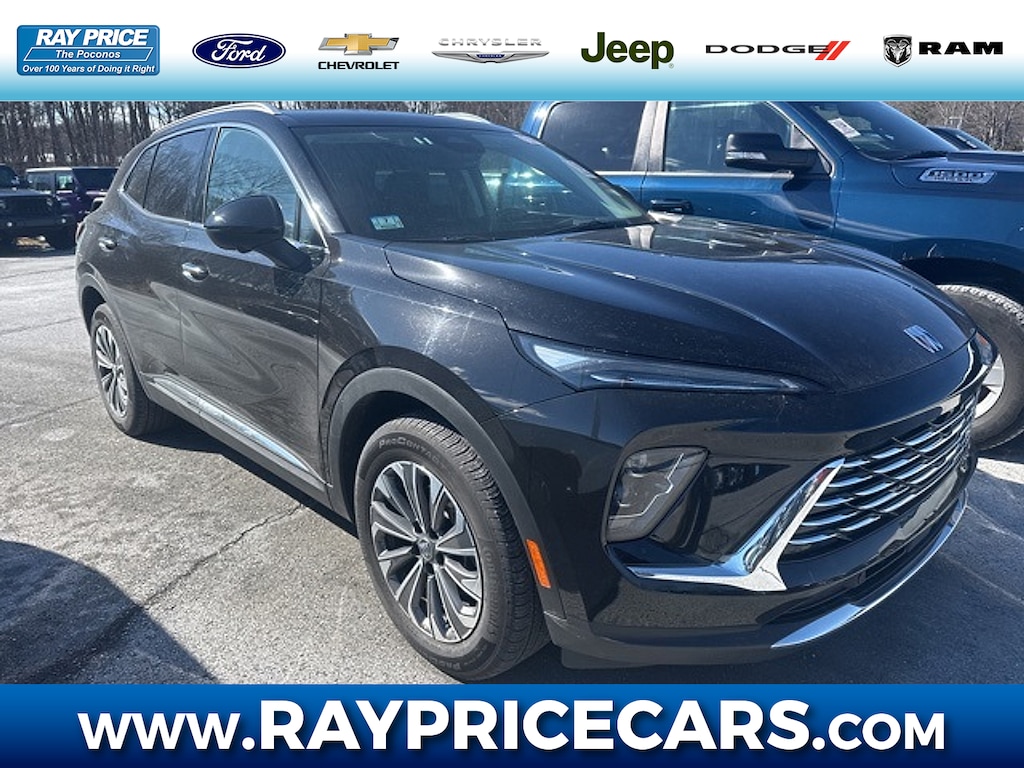 Used 2025 Buick Envision Preferred SUV