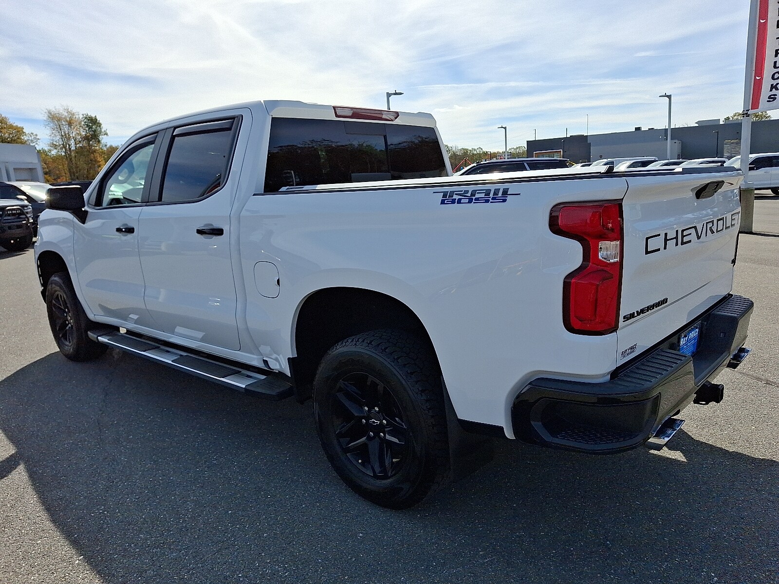 2021 Chevrolet Silverado 1500 LT Trail Boss photo 4