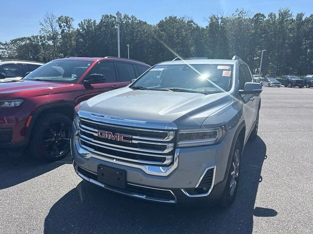 Used 2023 GMC Acadia SLT SUV