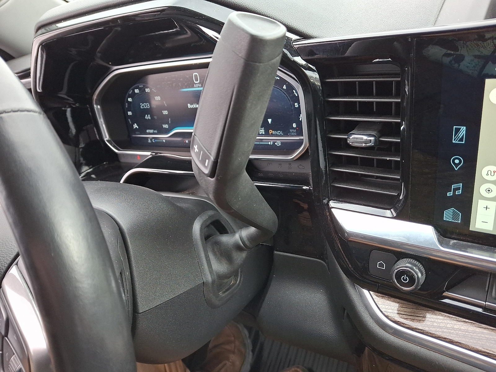 2023 Chevrolet Silverado 1500 LT - Photo 14
