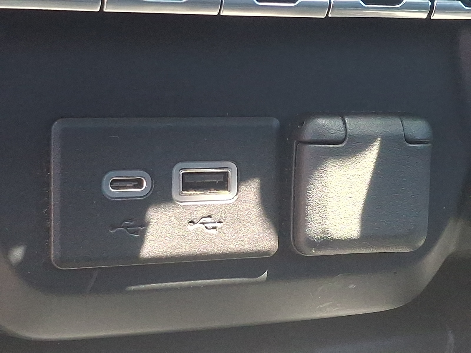 2021 Chevrolet Silverado 1500 High Country - Photo 24