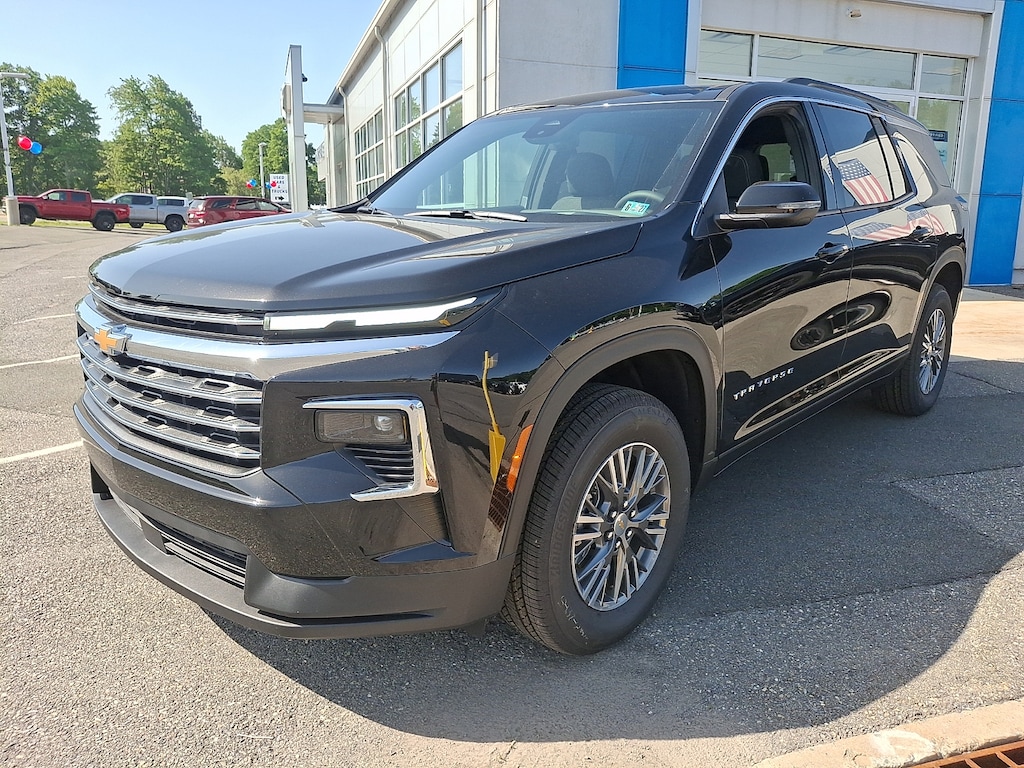 New 2026 Chevrolet Traverse LT SUV