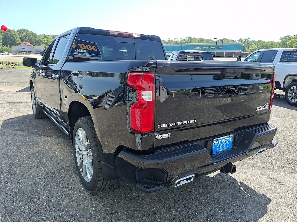 New 2026 Chevrolet Silverado 1500 High Country Truck