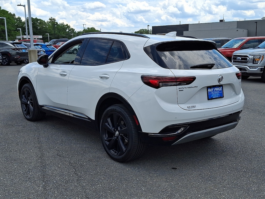 Used 2023 Buick Envision Preferred SUV