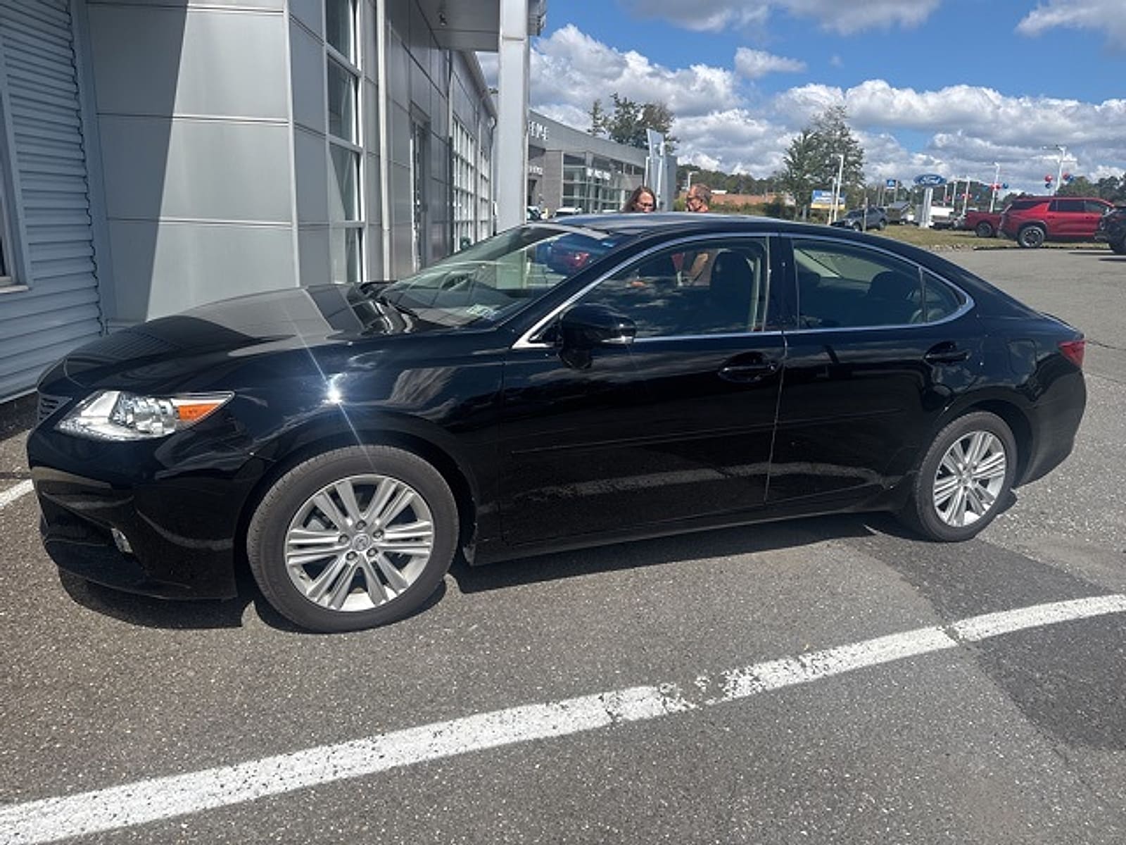 Used 2015 Lexus ES 350 with VIN JTHBK1GG3F2174328 for sale in Mount Pocono, PA
