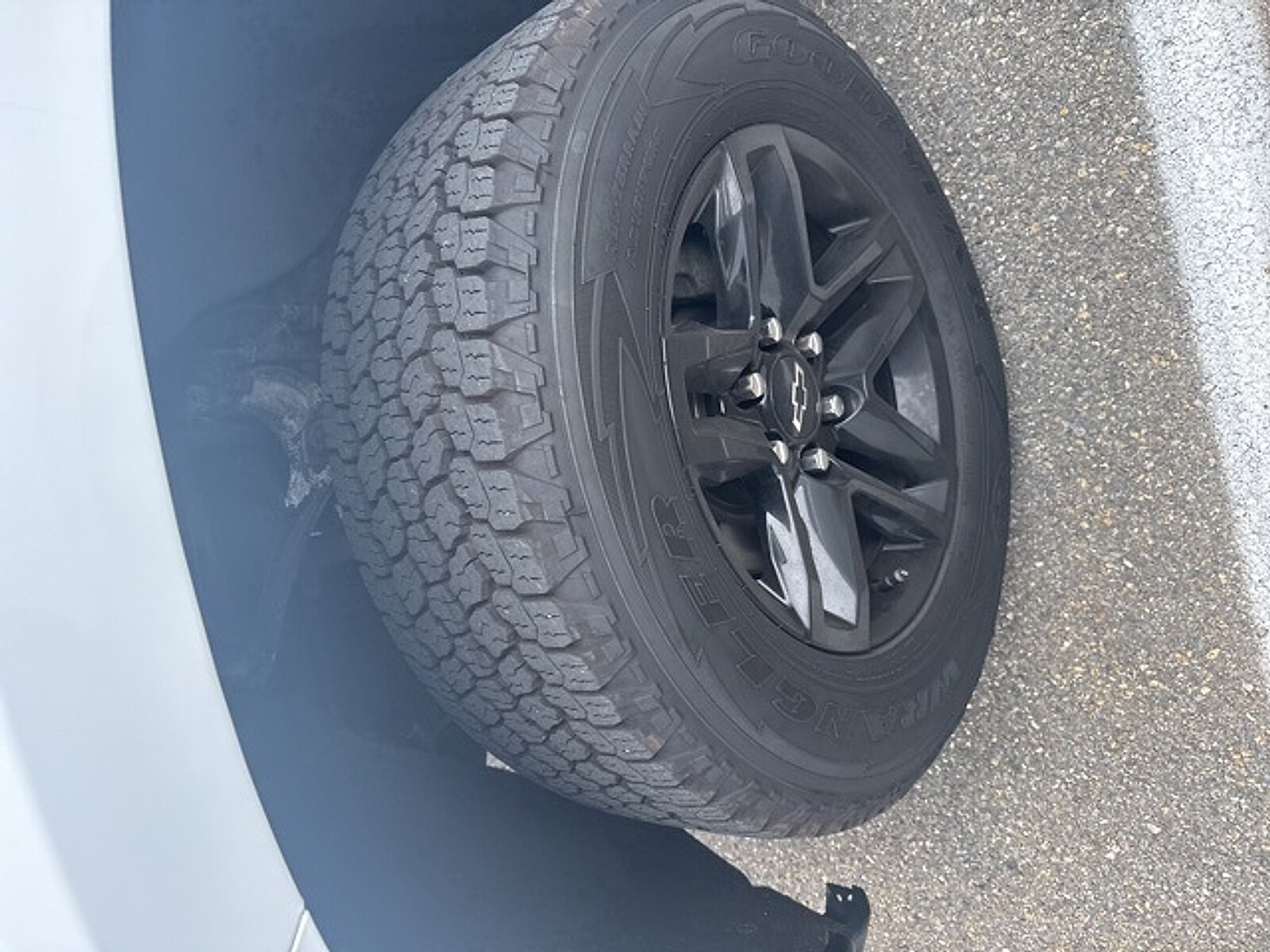 2021 Chevrolet Silverado 1500 LT Trail Boss photo 4