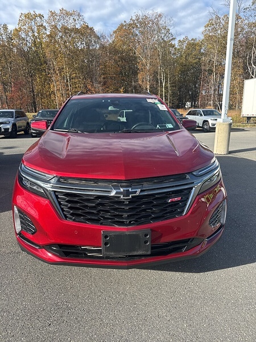 2022 Chevrolet Equinox RS photo 3