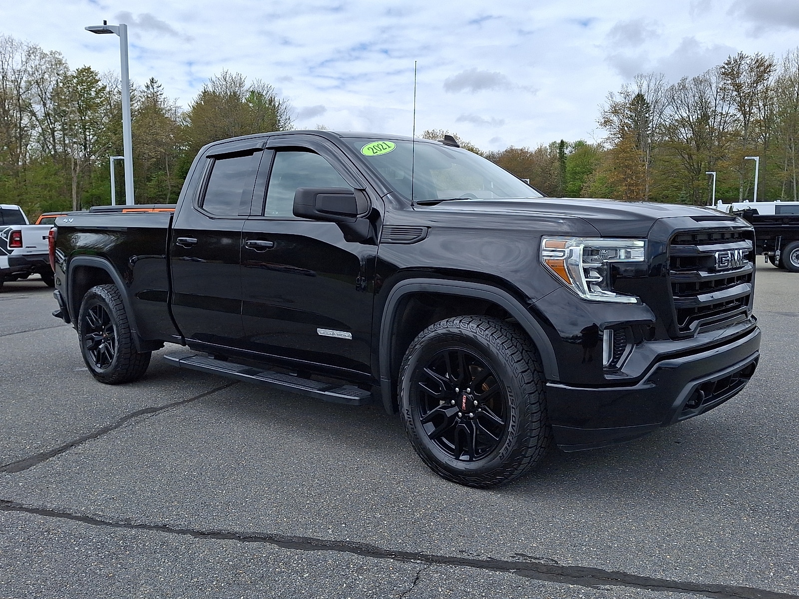 2021 GMC Sierra 4WD Double Cab Standard Box Elevation's photo