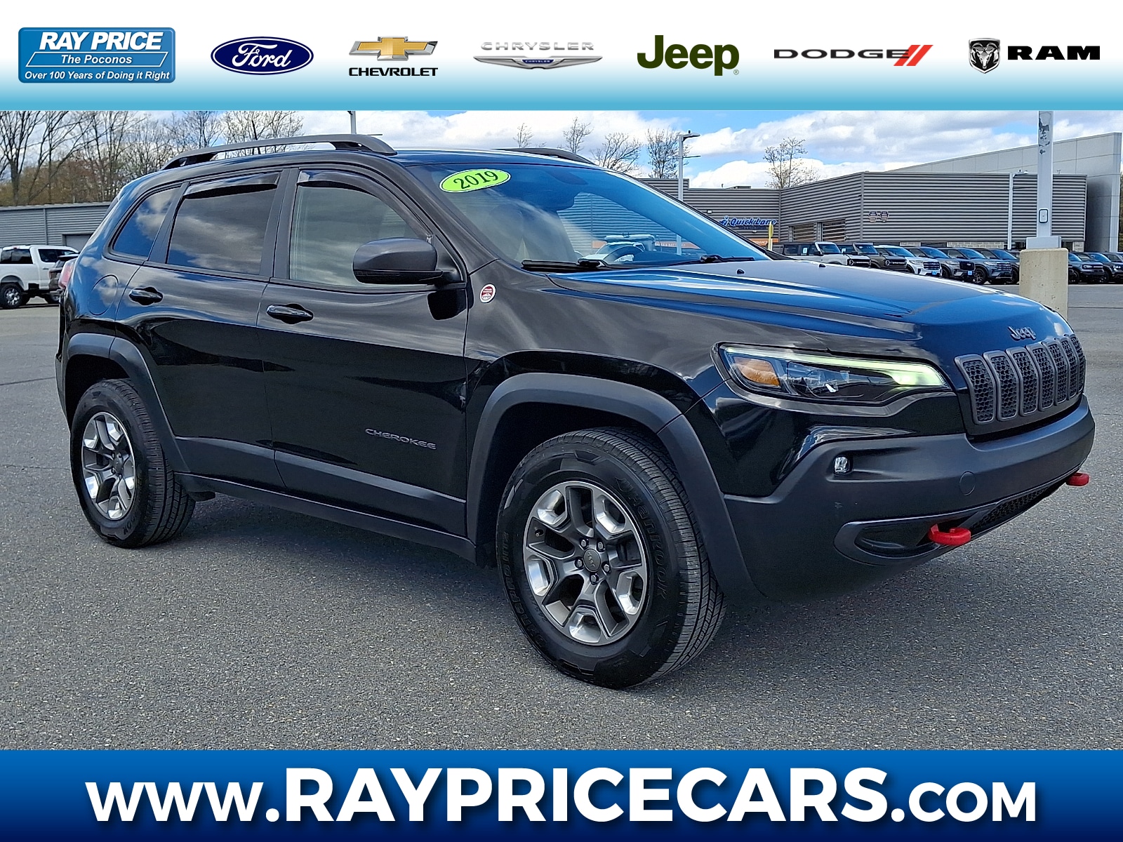 2019 Jeep Cherokee Trailhawk 4X4's photo