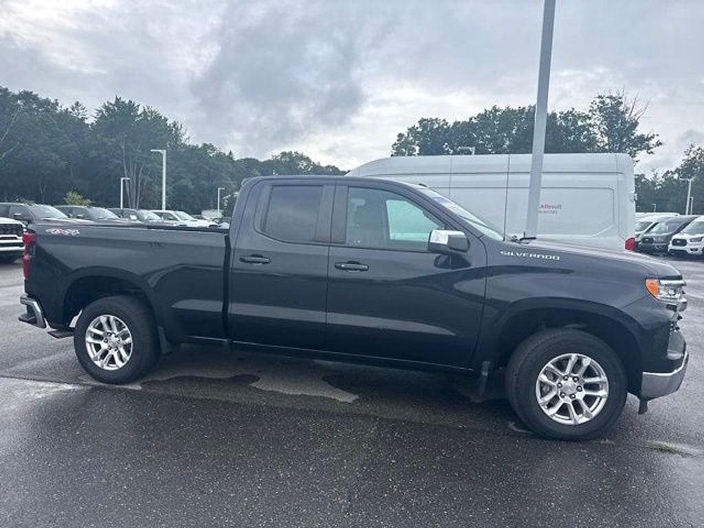 Used 2023 Chevrolet Silverado 1500 LT Truck