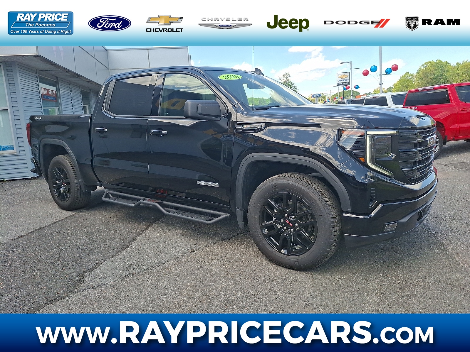 2025 GMC Sierra 4WD Crew Cab Short Box Elevation's photo
