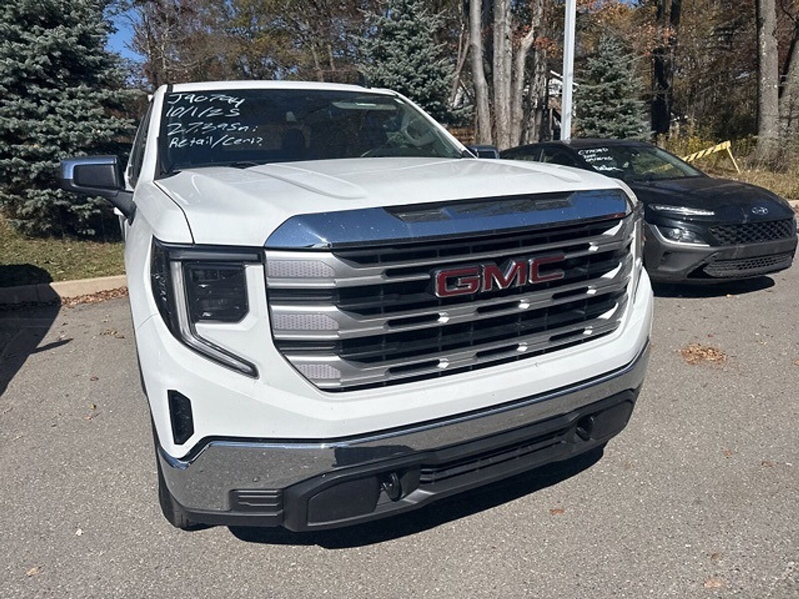 2024 Gmc Sierra 1500 SLE photo 3