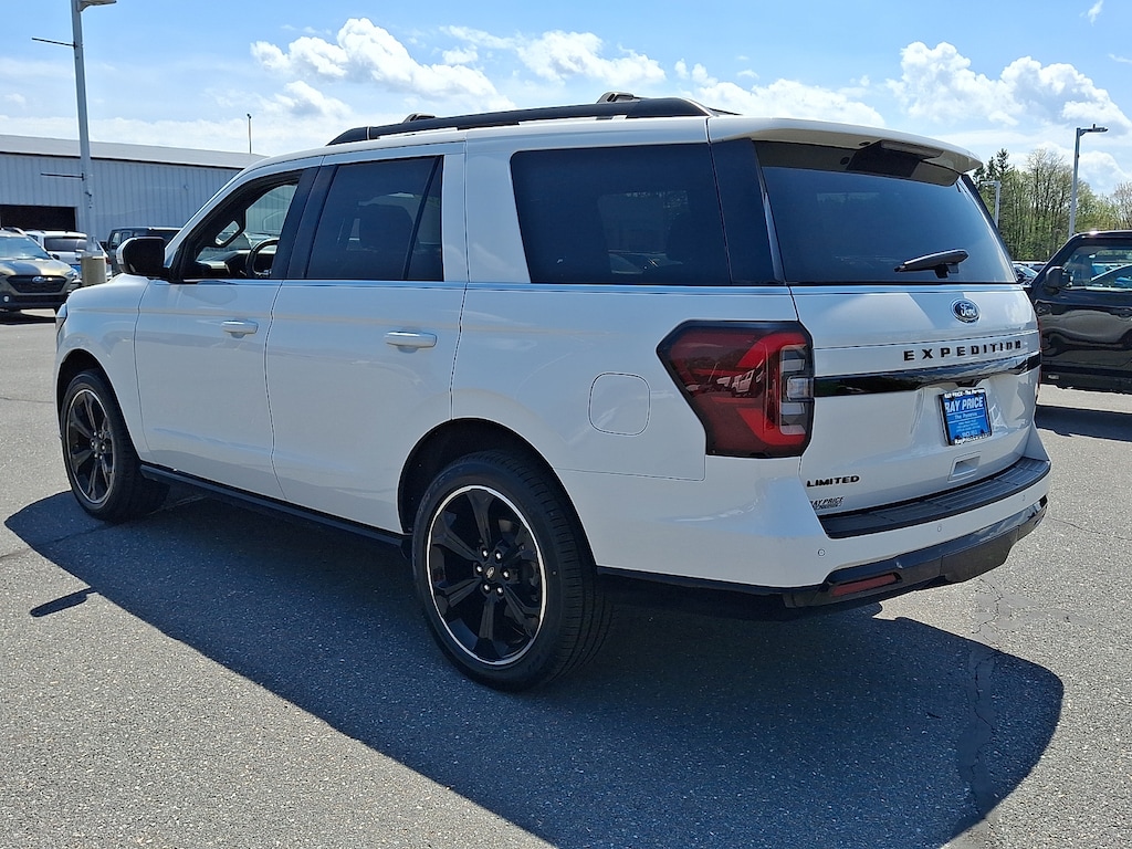 Used 2022 Ford Expedition Limited