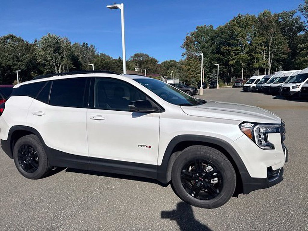 Used 2023 GMC Terrain AT4 SUV