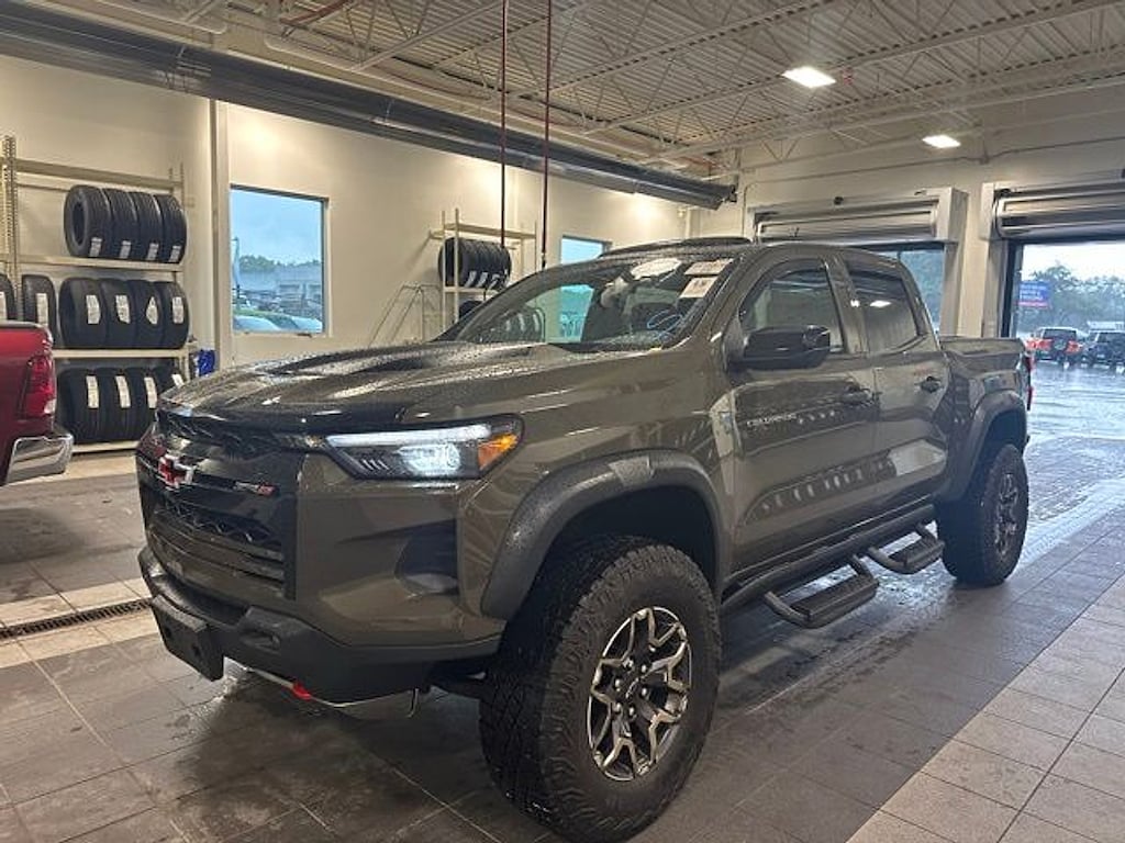 Used 2024 Chevrolet Colorado ZR2 Truck