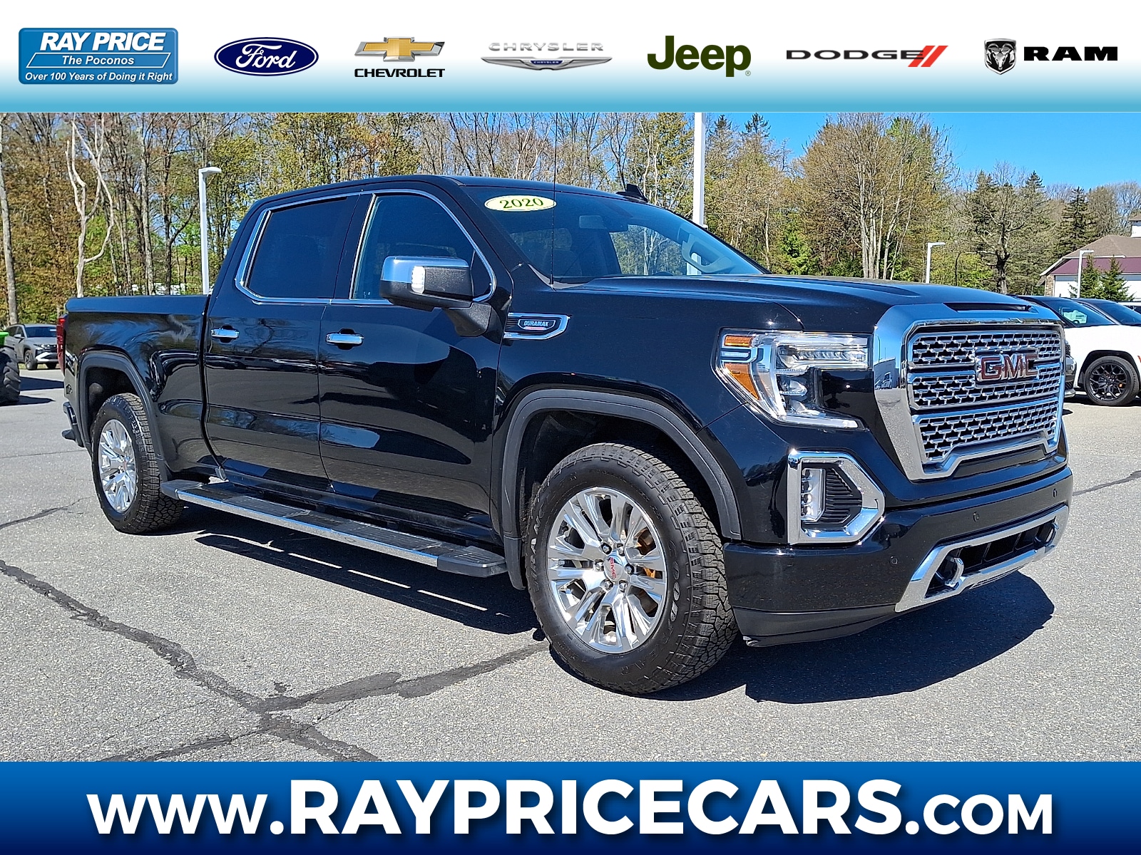 2020 GMC Sierra 4WD Crew Cab Short Box Denali's photo