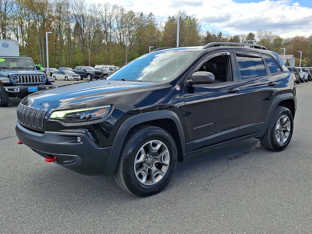 Used 2019 Jeep Cherokee Trailhawk