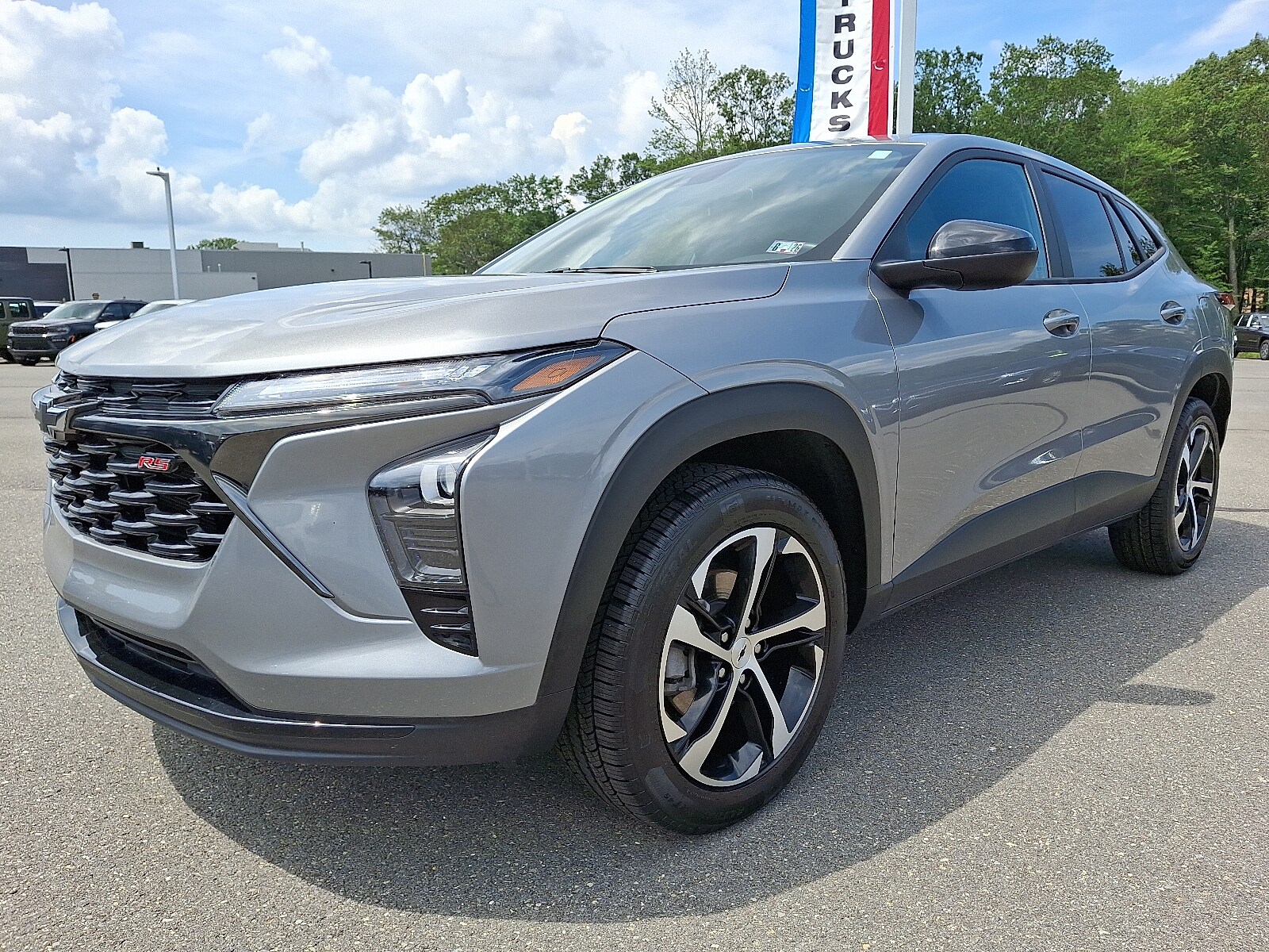 2024 Chevrolet Trax photo 3