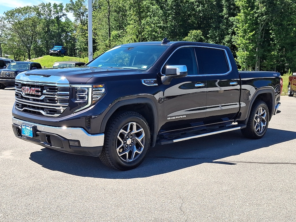 Used 2023 GMC Sierra 1500 SLT Truck