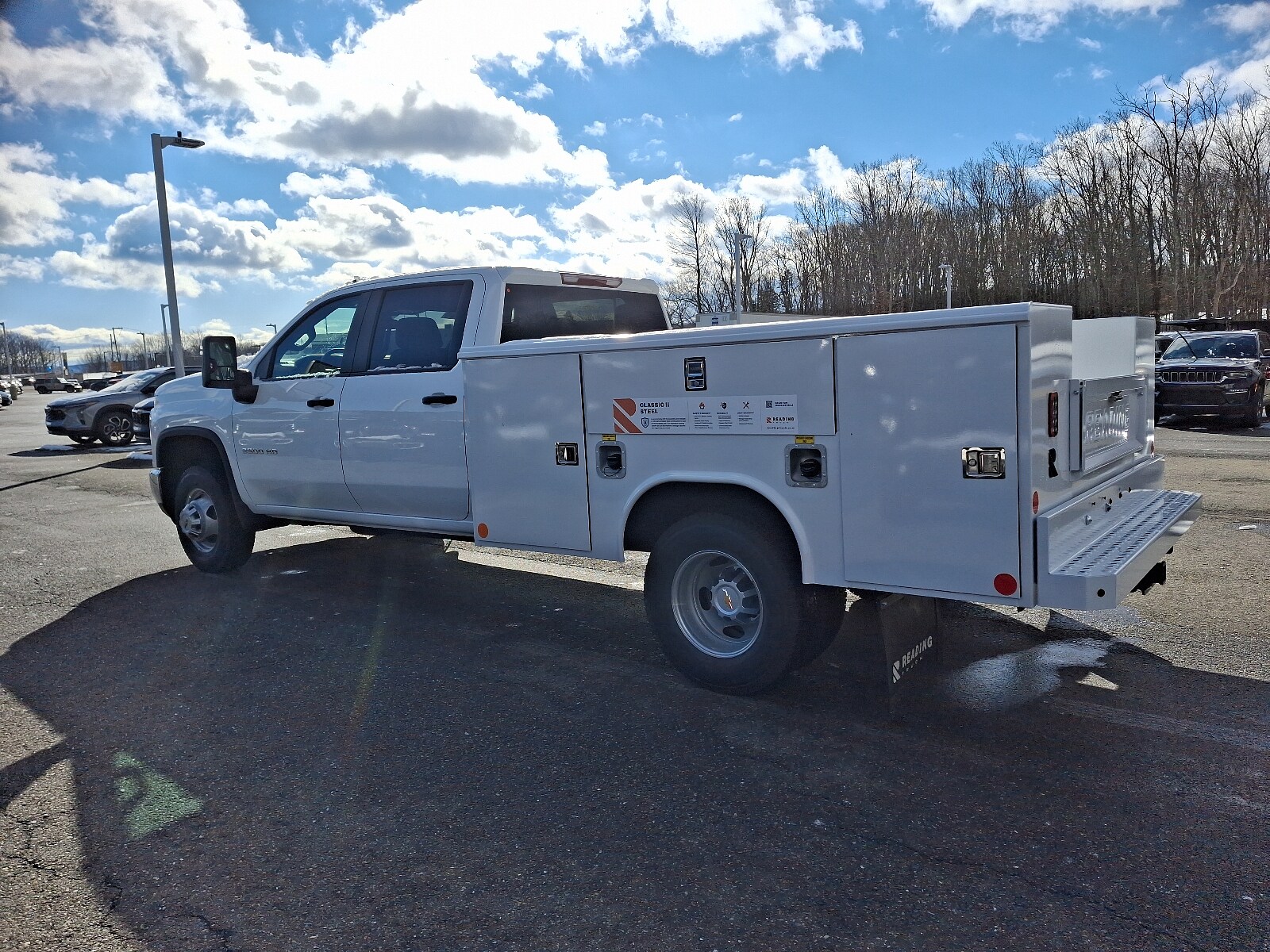 2025 Chevrolet Silverado 3500HD Work Truck photo 3