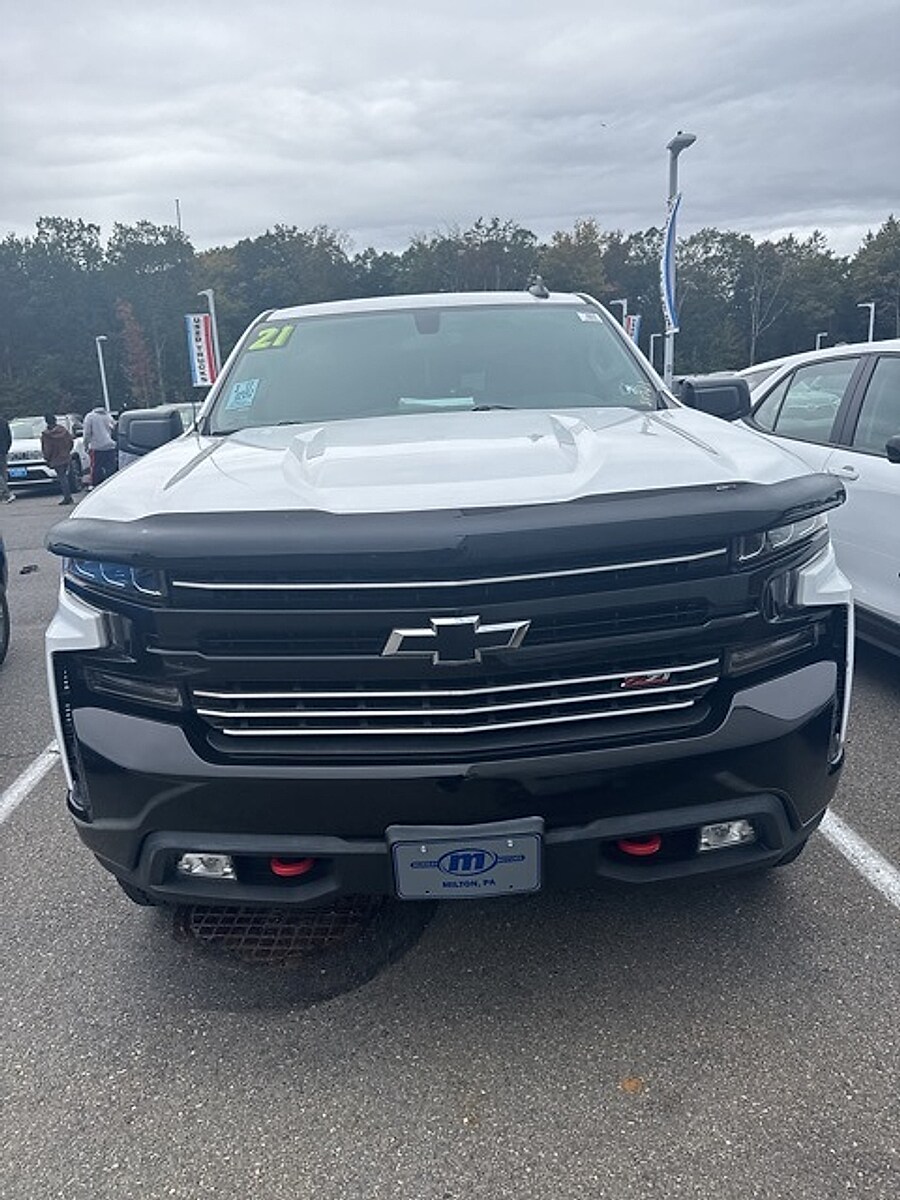 2021 Chevrolet Silverado 1500 LT Trail Boss photo 2