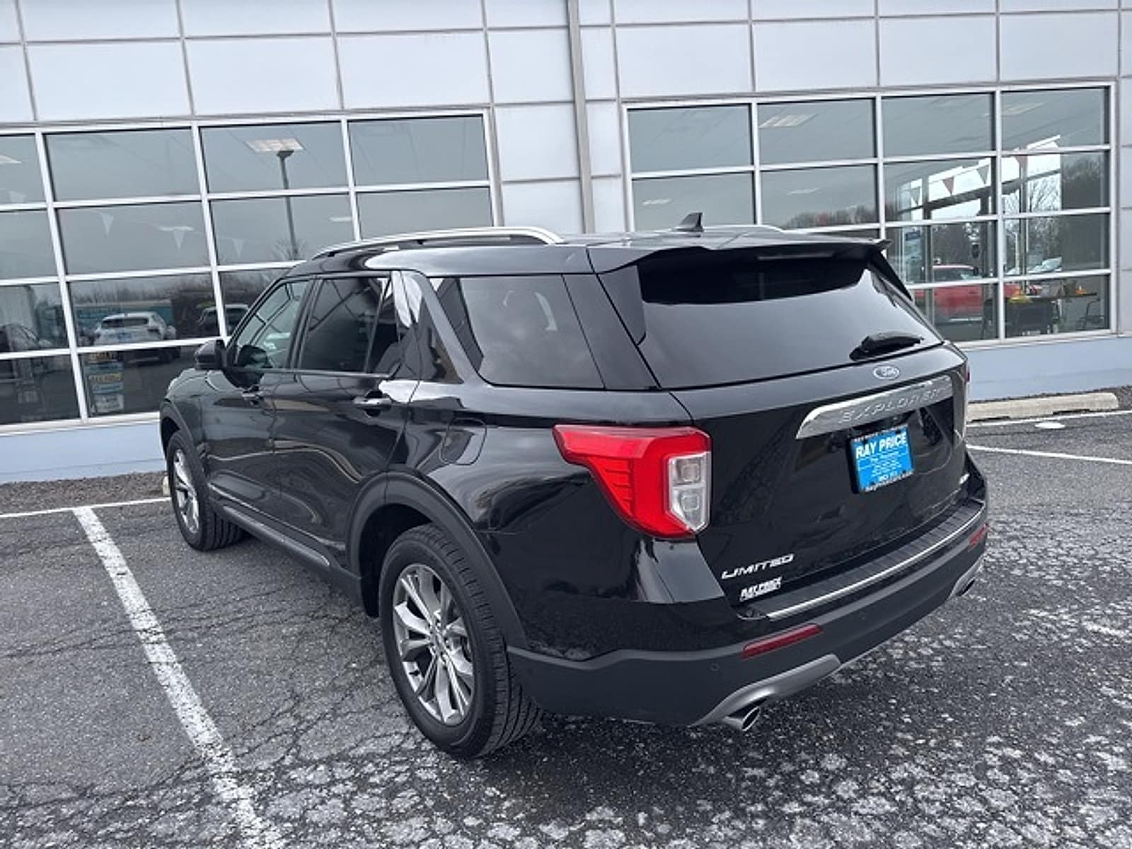 2022 Ford Explorer Limited - Photo 6