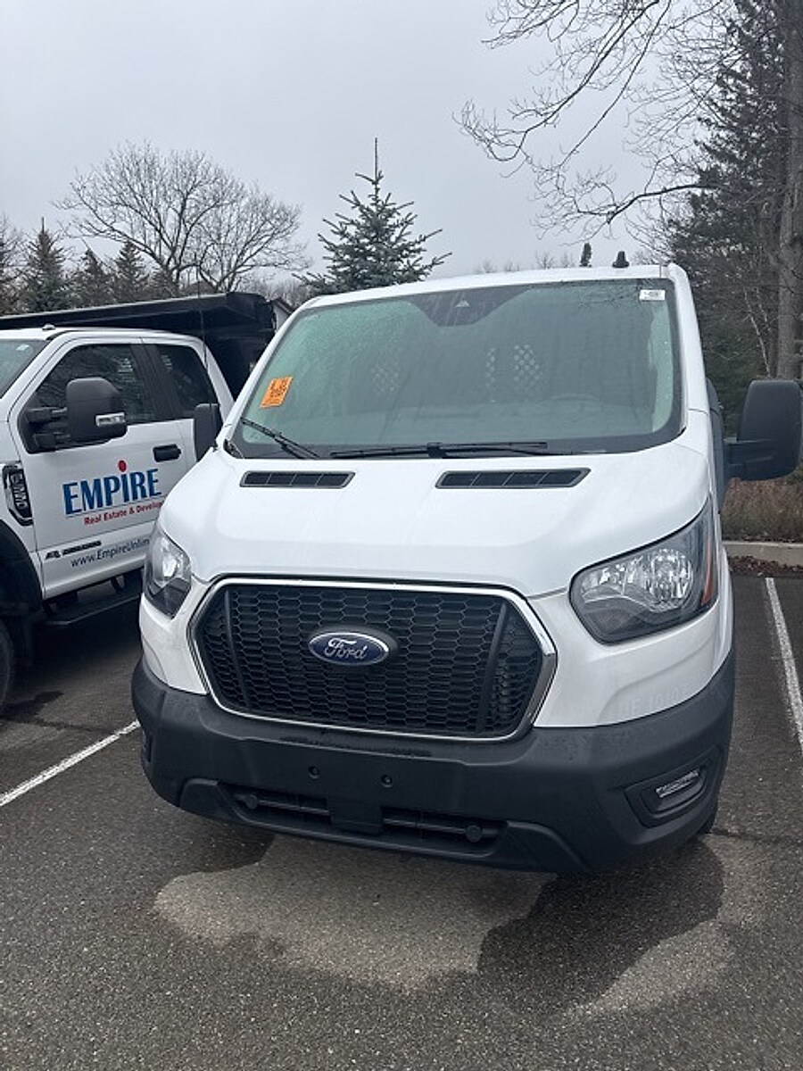 2024 Ford Transit photo 4