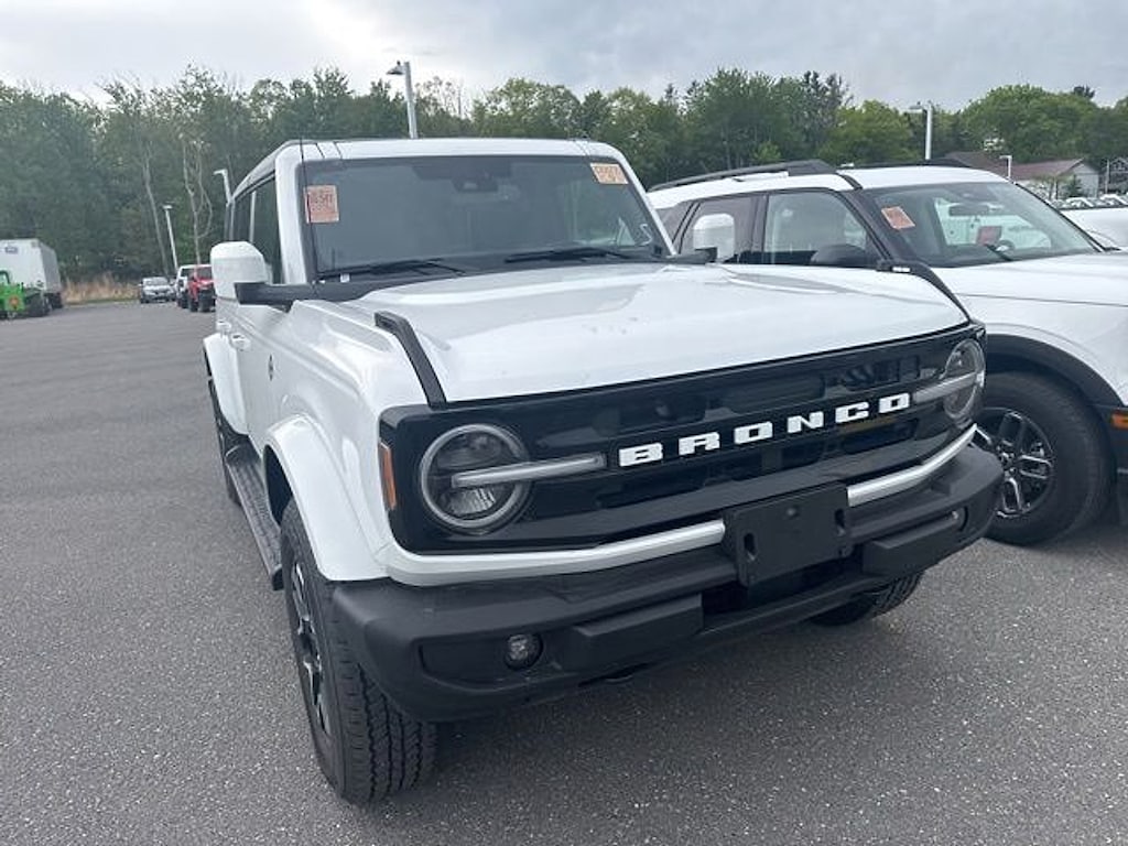 Used 2025 Ford Bronco Outer Banks SUV