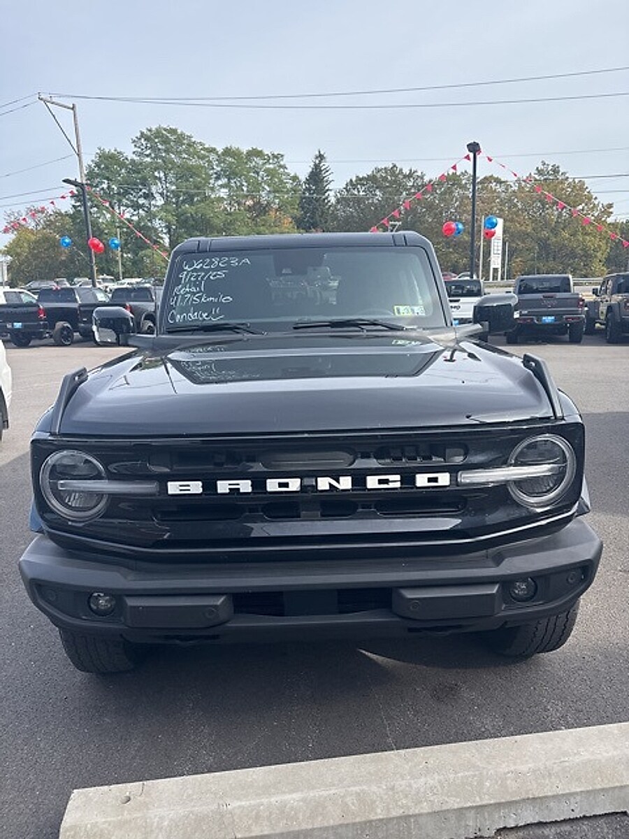 2023 Ford Bronco Base Big Bend Black Diamond Outer Banks Badlands Wildtrak Everglades photo 2