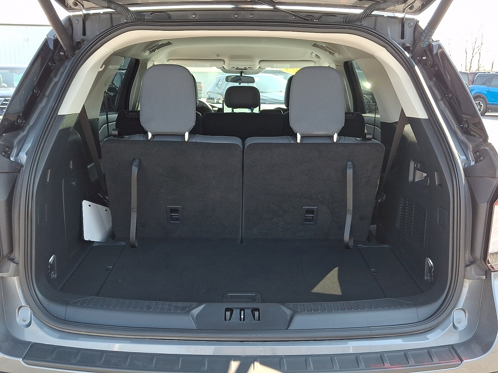 2025 Ford Explorer Active - Photo 28
