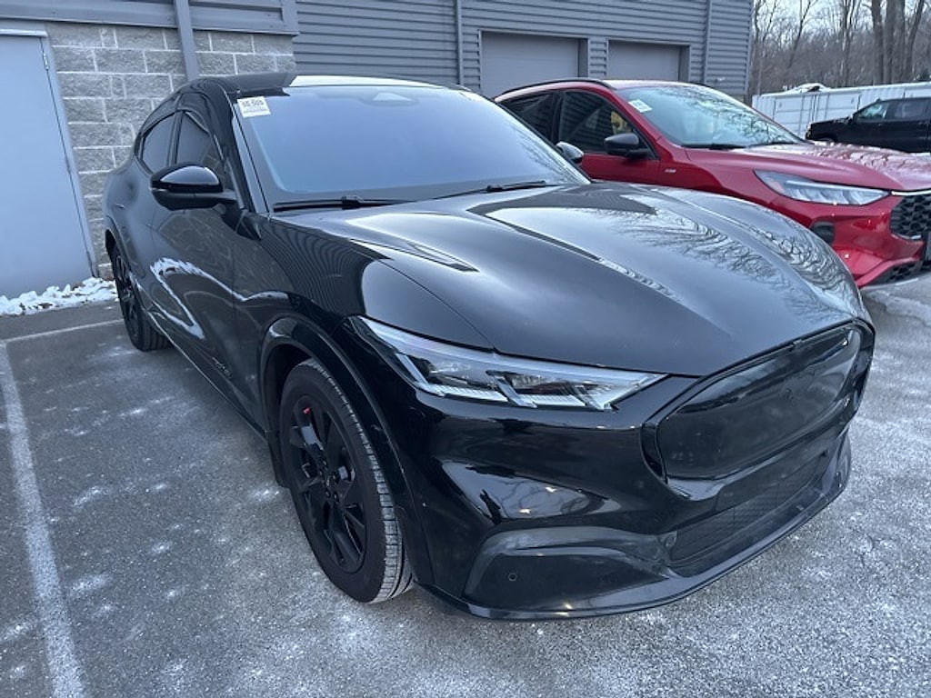 Used 2023 Ford Mustang Mach-E Premium SUV