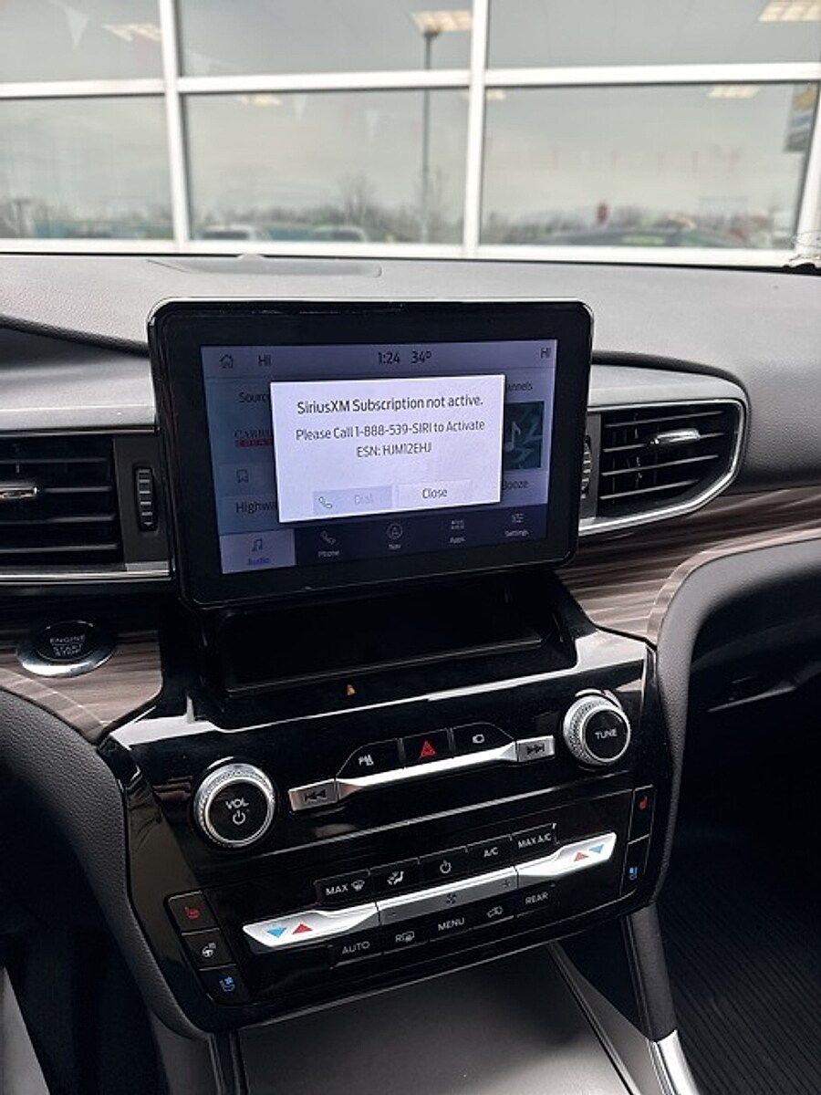 2022 Ford Explorer Limited - Photo 18