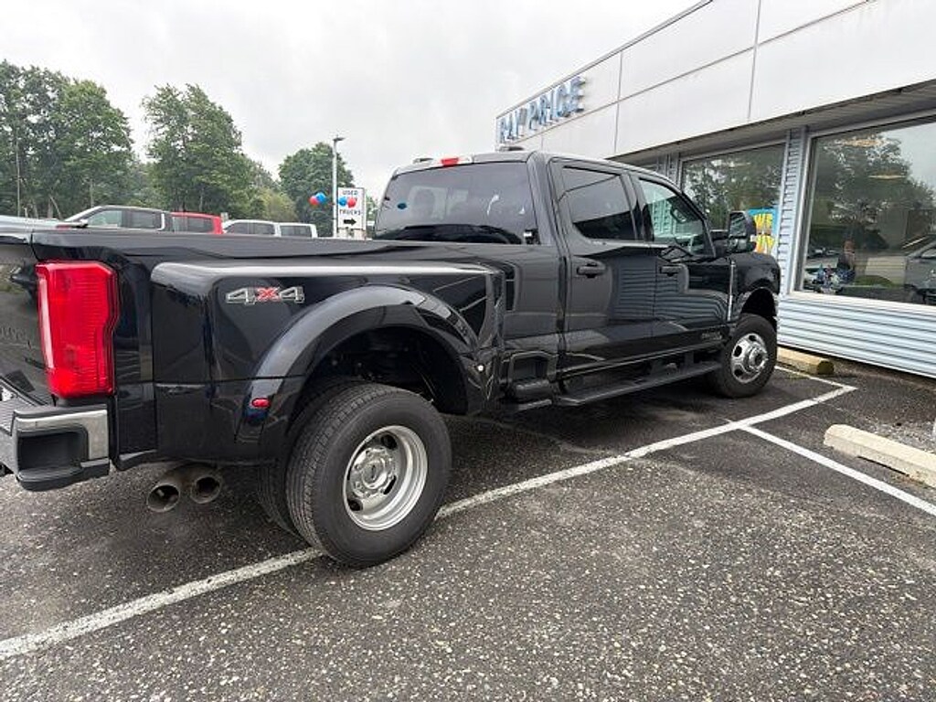 Used 2024 Ford F-350 Truck Crew Cab